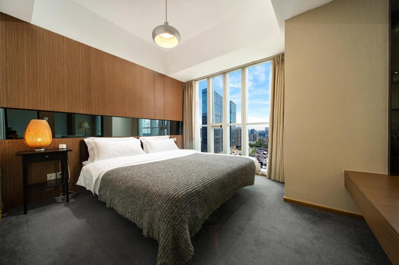S6 Service Apartment（Chengdu Chunxi Road Taikoo Li Branch） Bagian luar foto